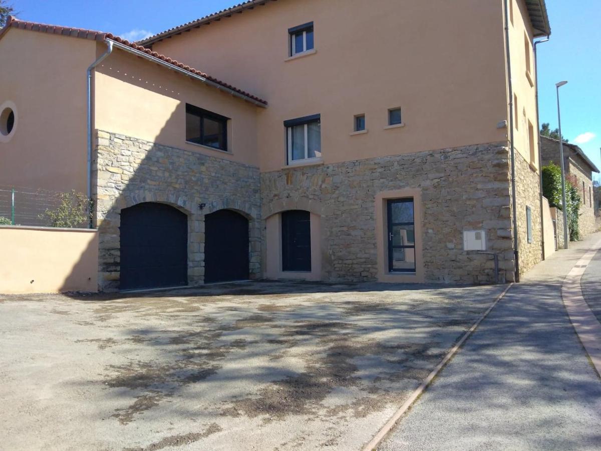Studio Le Menascle Saint-Georges-de-Luzencon Ngoại thất bức ảnh