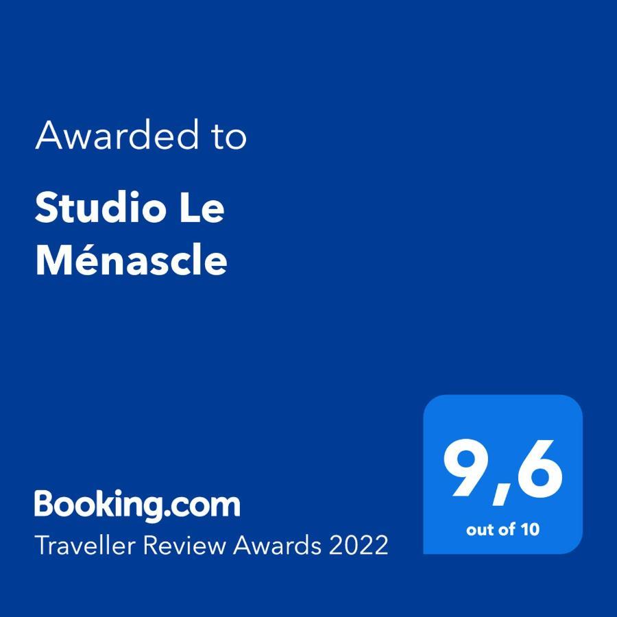 Studio Le Menascle Saint-Georges-de-Luzencon Ngoại thất bức ảnh